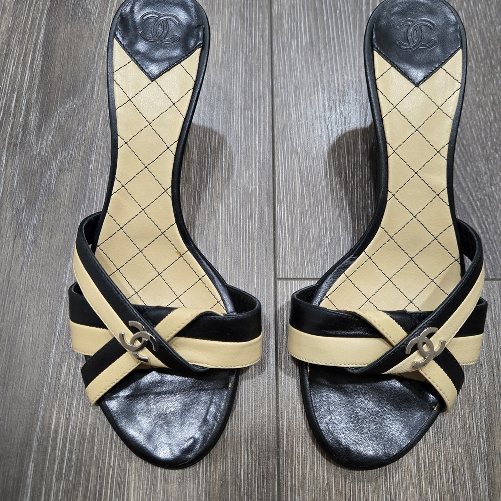 CHANEL Black and Cream Heeled Sandals